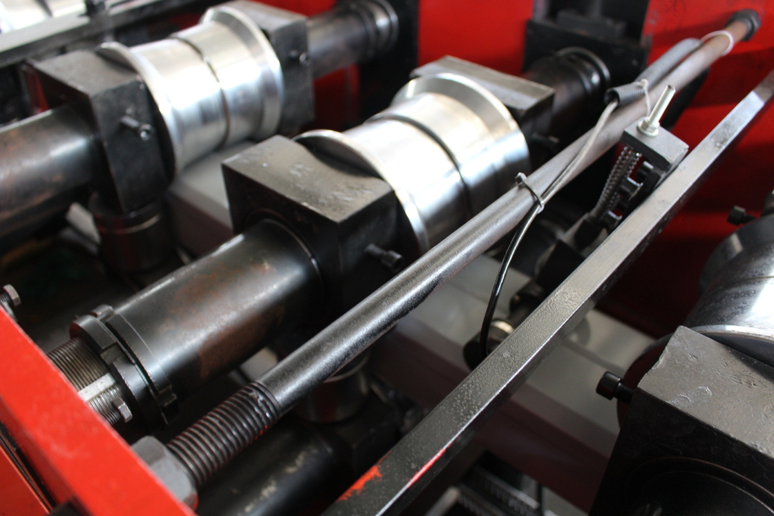 3phases Rain Water Downspout Roll Forming Machine Suitable Materials Thickness 0.4-0.8mm