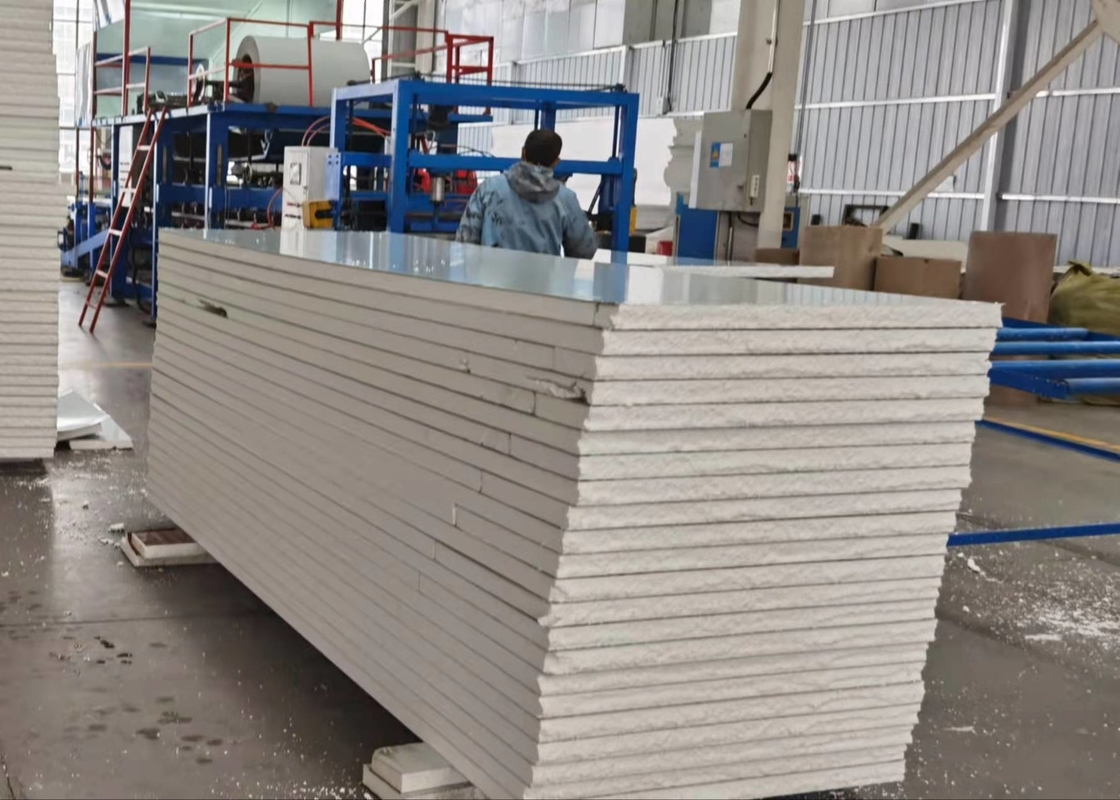 30-300 Mm Thickness Eps Rock Wool Sandwich Panel Product Line For Cold Storage Room Wall Panels