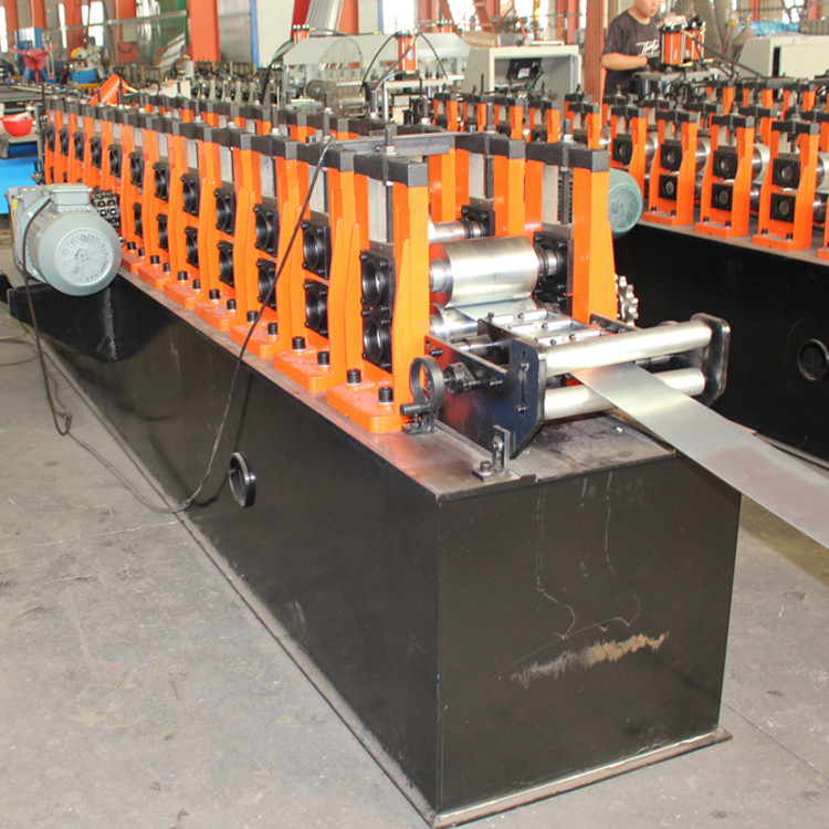 0.8mm Ppgi Cold Roll Forming Machine Metal Frame U Channel Purlin Making