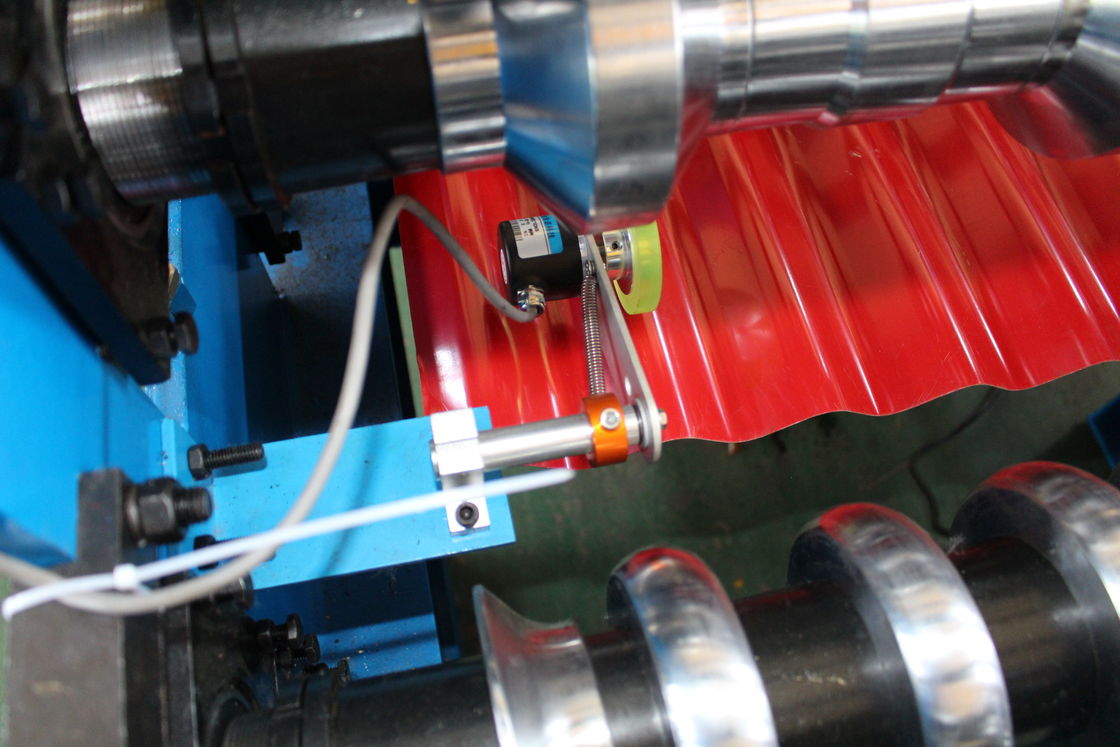 IBR And Corrugated 0.9mm Roof Panel Roll Forming Machine