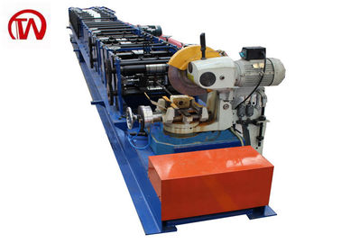 PPGI / AL Downpipe Roll Forming Machine Fly Saw Cutting Gutter Rolling Machine