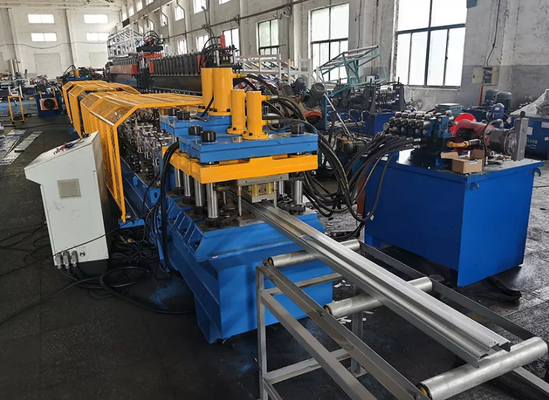 Hydraulic Cutting Chaindrive Steel Door Production Line